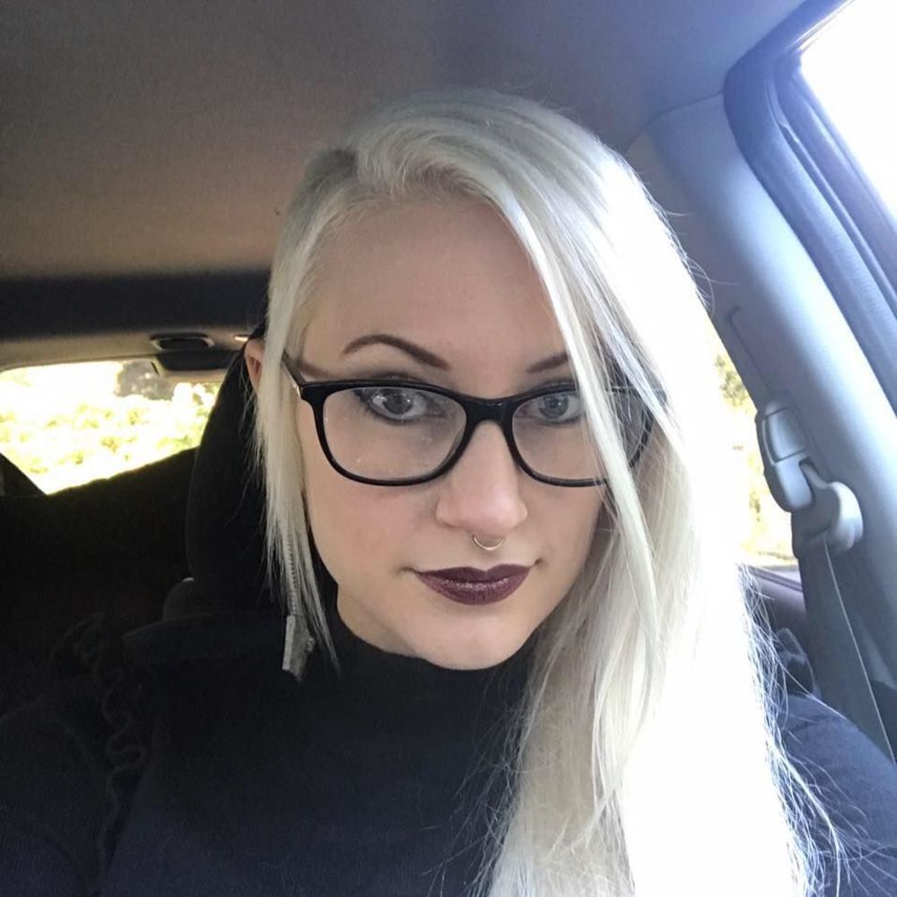 Meet your Posher, Stacey